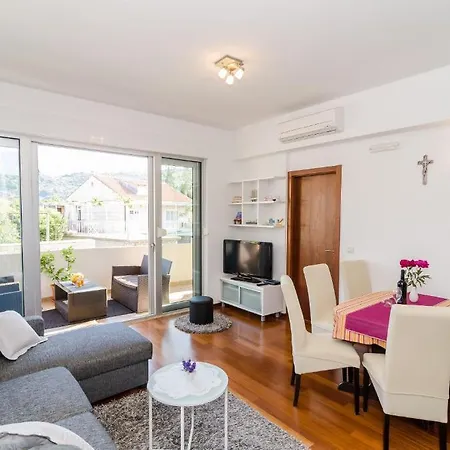 Apartment Villa Orsan *